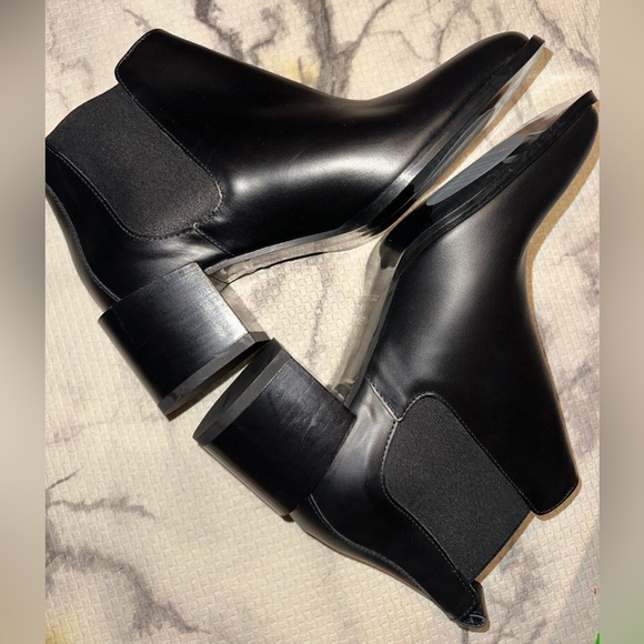 NWOT Everlane Women’s black leather ankle heeled boots booties 5 - Picture 10 of 14
